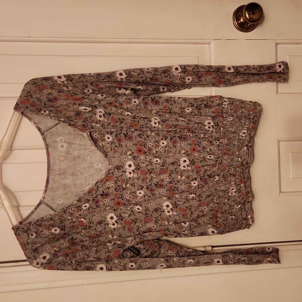 American Eagle Top Small